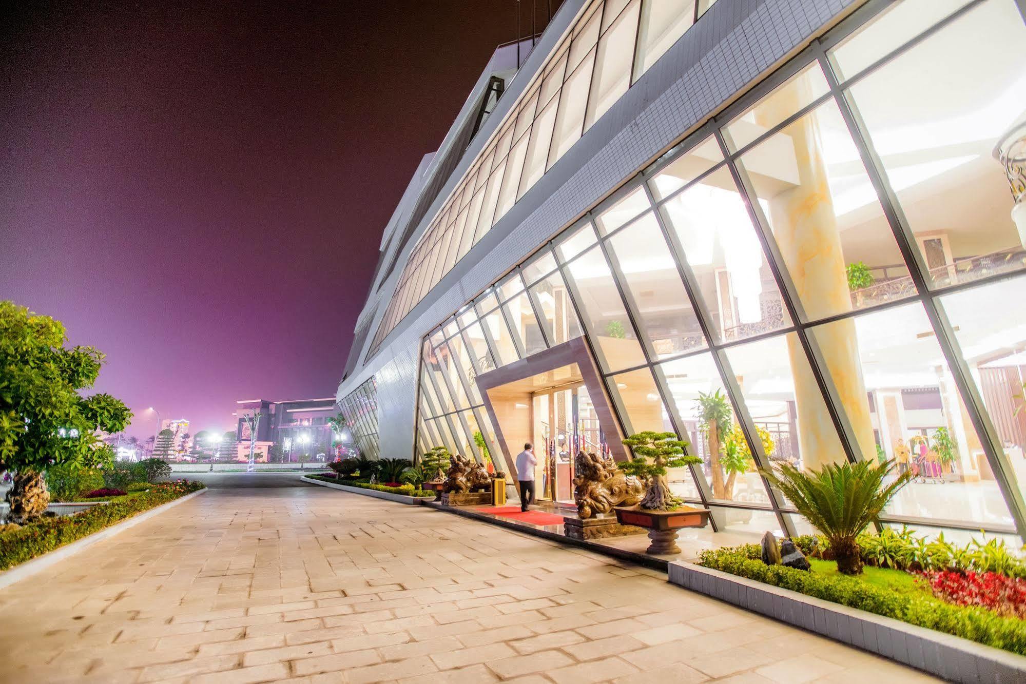 Muong Thanh Grand Bac Giang Hotel Exterior photo